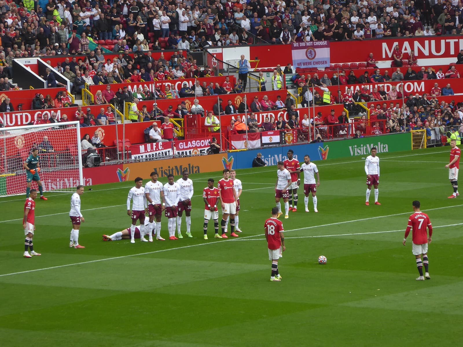 Emiliano Martínez plays for Aston Villa against Manchester United at Old Trafford in 2021